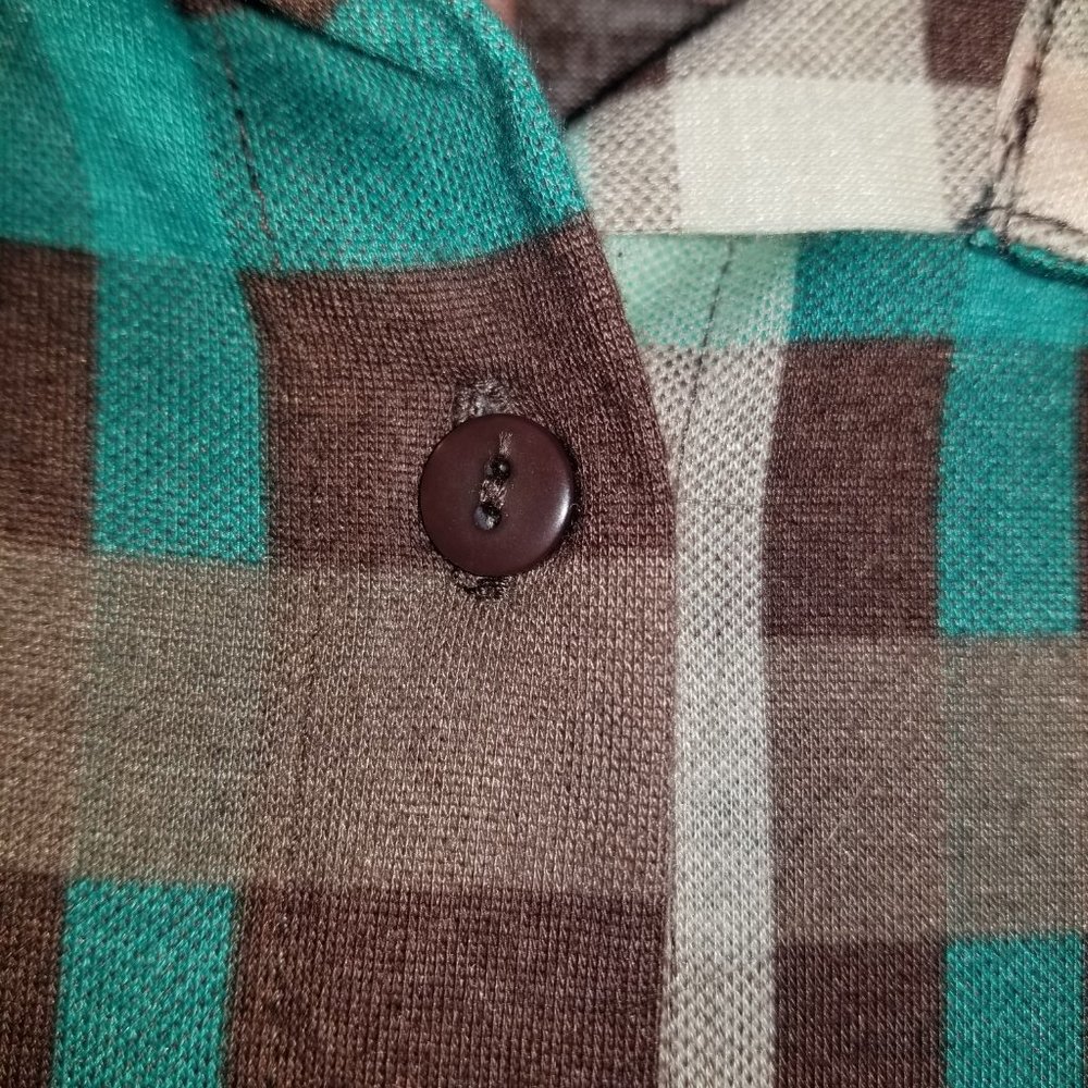 Long sleeve flannel button up shirt - Picture 3 of 5